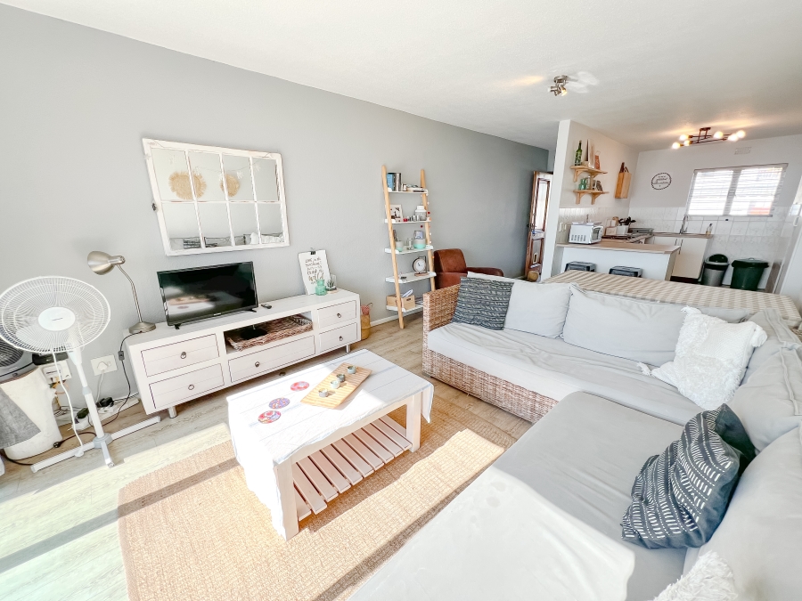 2 Bedroom Property for Sale in Plettenberg Bay Central Western Cape